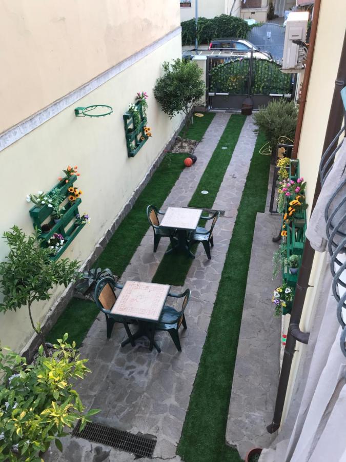 Santa Maria Apartment Olbia Exterior photo